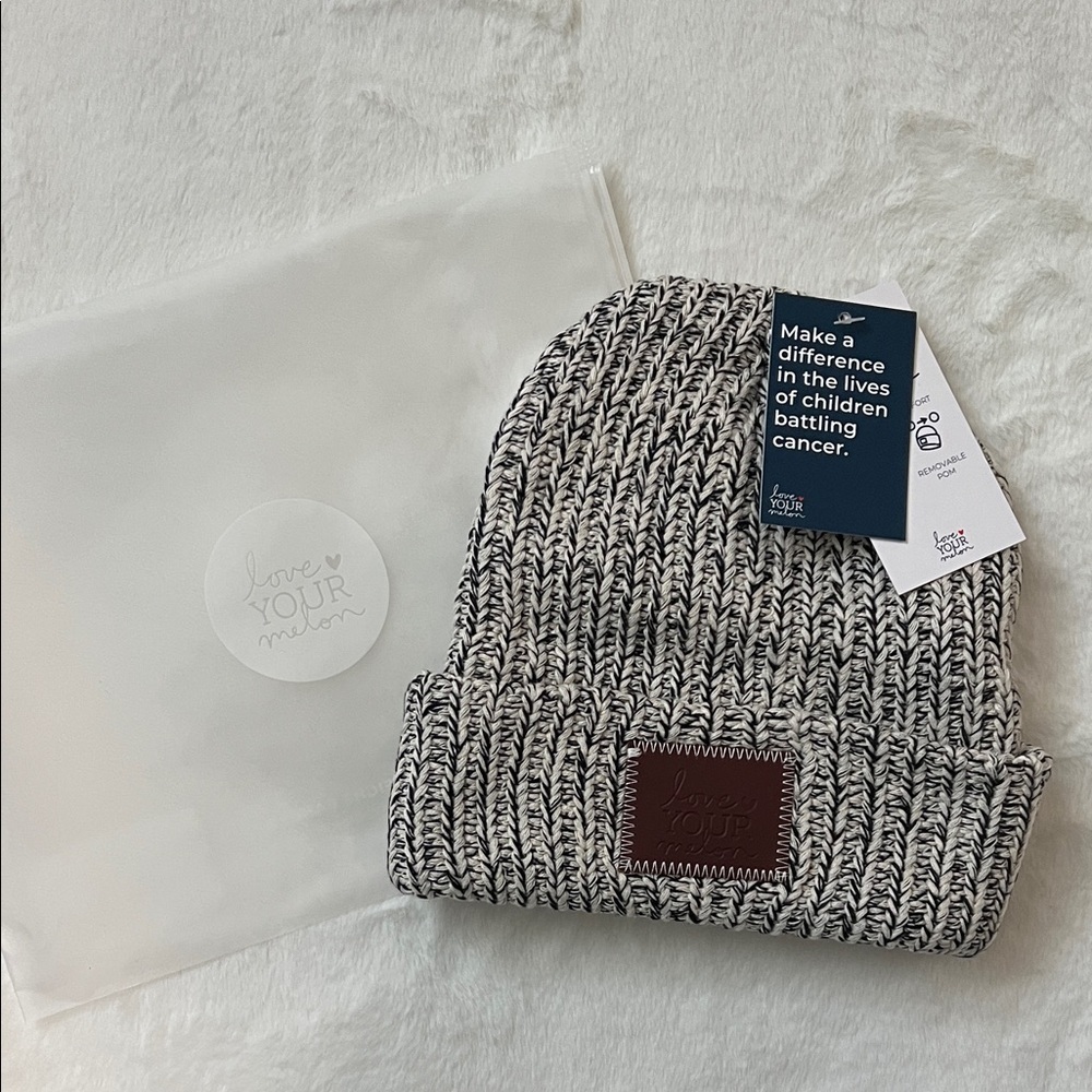 Love Your Melon Classics Cuffed LoveKnit Hat Beanie NEW